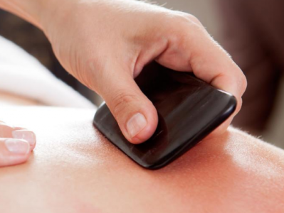 会所桑拿刮痧疗法