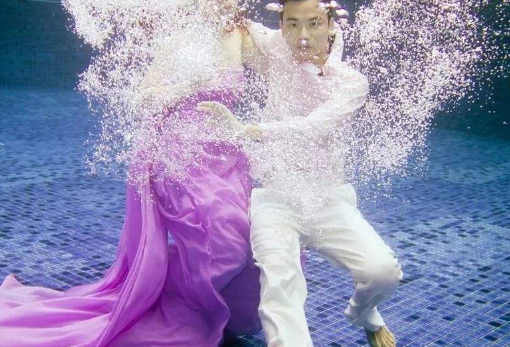 水中太极在海口水疗会所中的应用